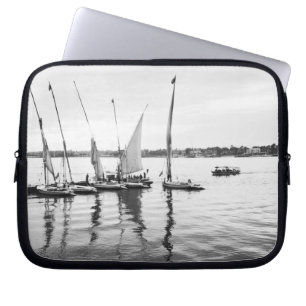 Funda Para Portátil Luxor Egipto, Feluccas en el Nilo