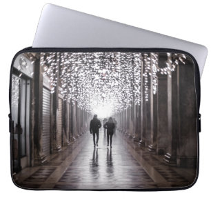 Funda Para Portátil Luz, sombras y simetría - sepia