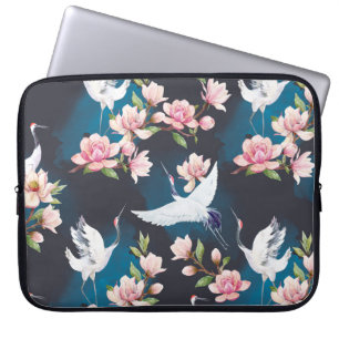 Funda Para Portátil Magnolia de la Cruz Roja: acuarela japonesa.