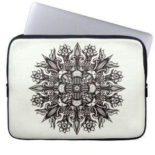 Funda Para Portátil Mandala psicodélica atractiva en blanco y negro