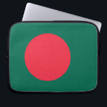 Funda Para Portátil Manga de portátiles con bandera de Bangladesh<br><div class="desc">¡Muestre su orgullo bangladesí mientras mantiene su tecnología protegida con nuestra elegante manga portátil con la bandera de Bangladesh! Diseñado tanto para la función como para el estilo, esta manga portátil muestra de forma destacada el rojo y verde vibrante de la bandera de Bangladesh en un diseño atrevido y llamativo....</div>