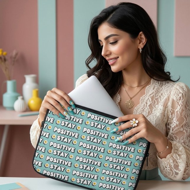 Funda Para Portátil Mantén Positivo (Subido por el creador)