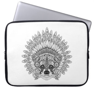 Funda Para Portátil Mapache en Doodle emplumado del capo de la guerra
