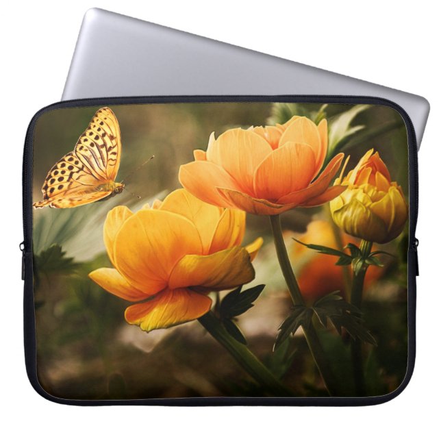 Funda Para Portátil Mariposa y flores naranjas (Frente)