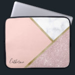 Funda Para Portátil Mármol color de rosa geométrico elegante del<br><div class="desc">Diseño geométrico elegante que ofrece el falso purpurina color de rosa del oro,  el oro y el mármol blanco.</div>