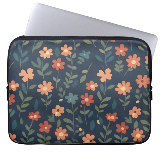 Funda Para Portátil Midnight Meadow Hand-Painted Floral Pattern (Frente)