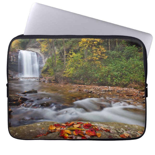 Funda Para Portátil Mirando el bosque nacional de Pisgah (Frente)