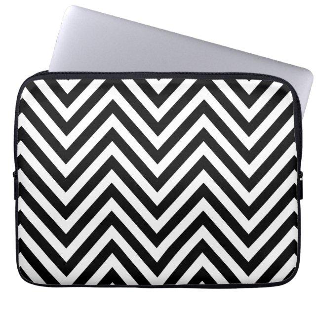 FUNDA PARA PORTÁTIL MODELO BLANCO NEGRO MODERNO FEMENINO DE CHEVRON (Frente)