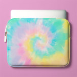Funda Para Portátil Modelo de tinte de tinta arcoiris de Guay Monogram<br><div class="desc">Patrón de tinte de los lazos del arcoiris de Guay. Personalízalo con tu nombre,  monograma o mensaje corto favorito para un diseño de un tipo.</div>