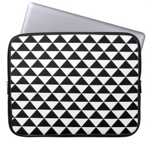 Funda Para Portátil Modelo hawaiano blanco y negro del triángulo del