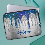 Funda Para Portátil Moderno y lindo Purpurina azul Drips monogra M<br><div class="desc">Vuelve a la escuela con esta funda personalizada de portátil Cute. Está diseñado con elegantes goteos en purpurina turquesa y azul grisáceo. Para que sea extra especial, también es monogramado y personalizado con el nombre o el texto que desee. haga clic en el enlace "personalizar más adelante" y utilice la...</div>