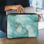 Funda Para Portátil Moderno Y Único Estilo Marble Swirls Motif De Arte<br><div class="desc">Clásico, divertido y contemporáneo, con un diseño de colores vivos color turquesa, azul verde azulado y marrón marrón. Hermoso, moderno y genial diseño para el usuario de dispositivos móviles, trendsetter de cadera, estilo retro vintage o amante del motivo geométrico abstracto. Este diseño está disponible en una variedad de fundas decorativos,...</div>