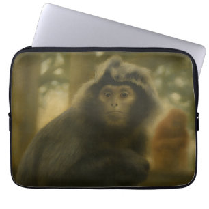 Funda Para Portátil Mono Contemplante - Arte de vida silvestre sereno