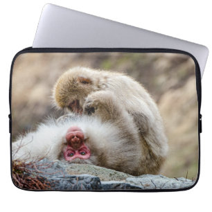 Funda Para Portátil Mono Macque, gozando de la buena vida