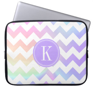 Funda Para Portátil Monograma blanco del personalizado de Chevron del