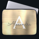 Funda Para Portátil Monograma de acero inoxidable Gold de lujo<br><div class="desc">Elegante Manga Monograma De Lujo De Faux De Acero Inoxidable. Esta manga se puede personalizar para incluir su nombre inicial y su nombre.</div>