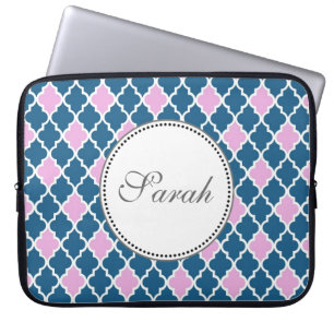 Funda Para Portátil monograma de cuatrefoil rosa y azul marino