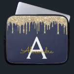 Funda Para Portátil Monograma de espuma de Purpurina de oro azul de la<br><div class="desc">Faux azul marino y dorado con Purpurina elegante y moderno y Funda elegante monograma. Este funda se puede personalizar para incluir su nombre inicial y su nombre de pila.</div>