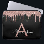 Funda Para Portátil Monograma de espuma de Purpurina negro rosa rosa r<br><div class="desc">Oro rosa y burro negro goteo Moderno y elegante Purpurina y elegante Funda monograma elegante. Este funda se puede personalizar para incluir su nombre inicial y su nombre de pila.</div>