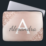 Funda Para Portátil Monograma del Purpurina metálico de oro rosa rosa<br><div class="desc">Purpurina Metálico de Oro Rosa Rosa Rubor y Funda Monograma elegante y moderno. Este funda puede ser personalizado para incluir su nombre inicial y su primer nombre y hace un gran Navidad de niñas o un regalo de cumpleaños Sweet 16.</div>