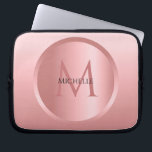Funda Para Portátil Monograma elegante de plantilla de oro Rosa de mod<br><div class="desc">Elegante plantilla de oro Rosa de moda Monograma moderno elegante portaequipajes / Funda.</div>