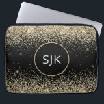 Funda Para Portátil Monograma elegante de Purpurina negro de oro de es<br><div class="desc">Purpurina de Faux Oro y Negro y Funda de Iniciales Monogramadas Sparkle Elegant. Este funda se puede personalizar para incluir su nombre inicial y su nombre de pila.</div>