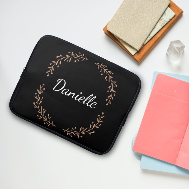 Funda Para Portátil Monograma moderno sencillo de estilo negro y dorad (Subido por el creador)