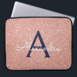 Funda Para Portátil Monograma Purpurina azul de la Marina de Oro Rosa<br><div class="desc">Purpurina Rubor Rosa y Rosa de la Marina de Oro Azul Faux y Funda Sparkle Elegant Monograma. Este funda se puede personalizar para incluir su nombre inicial y su nombre de pila.</div>