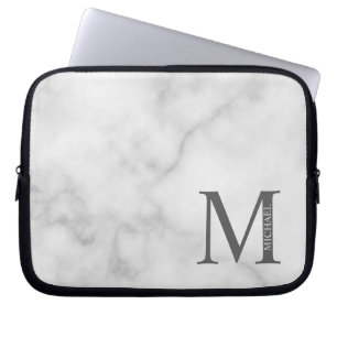 Funda Para Portátil Monograma y nombre personalizados de mármol blanco