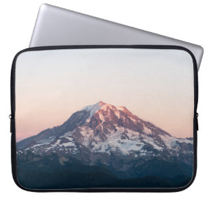 FUNDA PARA PORTÁTIL MONTAÑA CUBIERTA DE NIEVE DURANTE EL DÍA