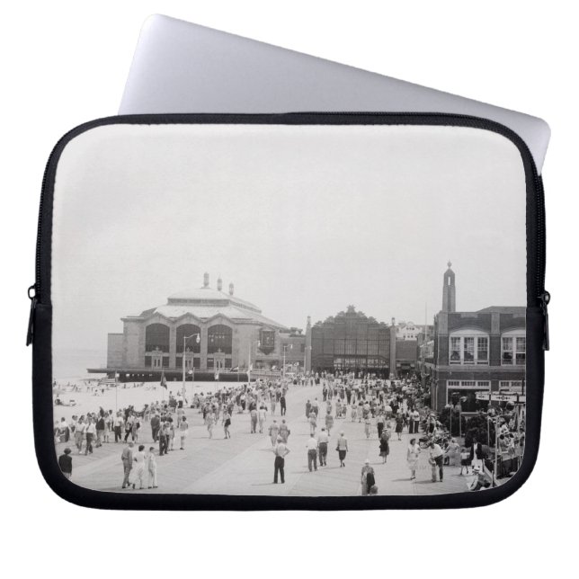 Funda Para Portátil Muchedumbres (Frente)