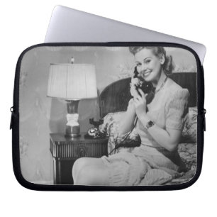 Funda Para Portátil Mujer que habla en el teléfono