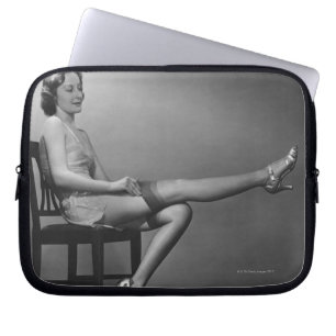 Funda Para Portátil Mujer que se sienta en silla