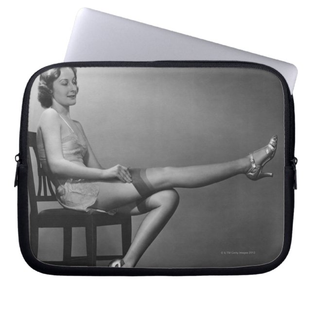 Funda Para Portátil Mujer que se sienta en silla (Frente)