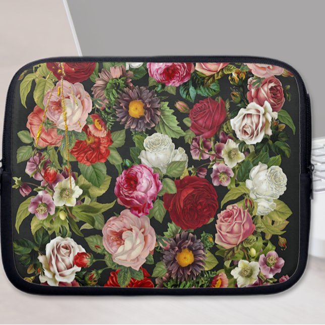 Funda Para Portátil Mundo De Los Rosas (Subido por el creador)