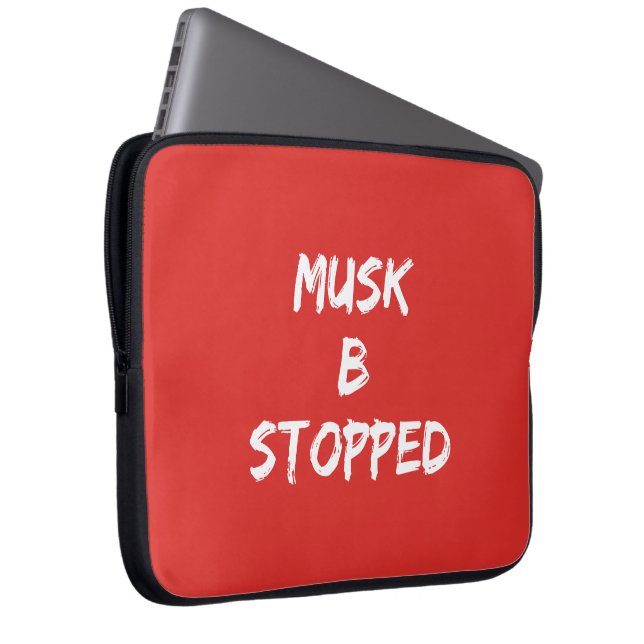FUNDA PARA PORTÁTIL MUSK B DETENIDO (Anverso derecho)