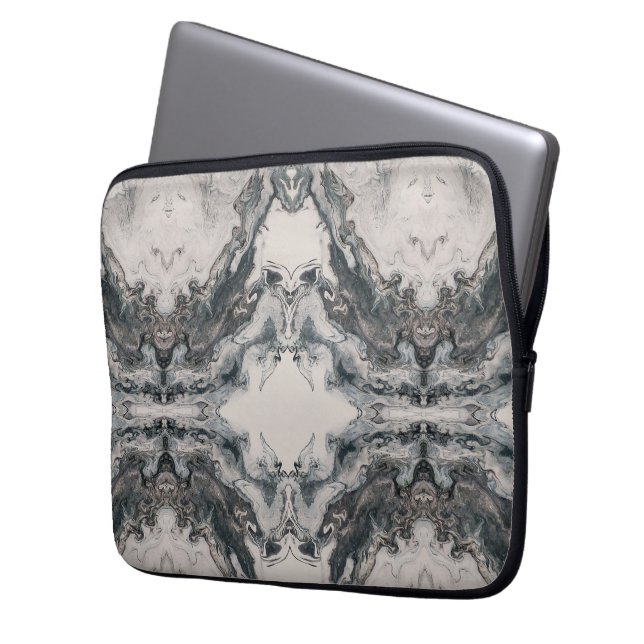 Funda Para Portátil Myth Born of Stone – Symmetric Darkscape (Anverso izquierdo)