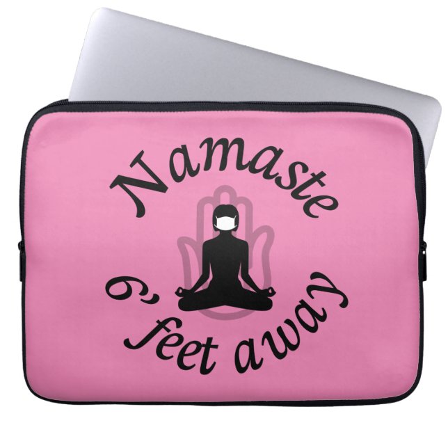 Funda Para Portátil Namaste a 6 pies de distancia (Frente)