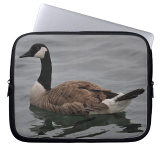 Funda Para Portátil Natación de la escena de arte de la fauna ganosa d