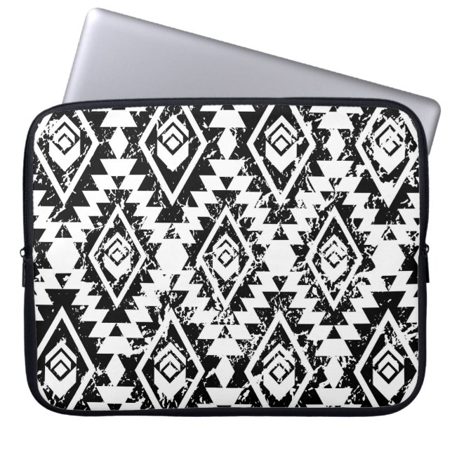 Funda Para Portátil Navajo tribal: geométrico blanco negro. (Frente)