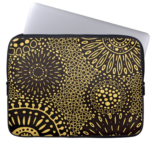 Funda para portátil negra con flores étnicas elega (Frente)