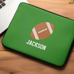 Funda Para Portátil Niños personalizados por hinchas de fútbol<br><div class="desc">Fanático de fútbol Diseño de niños personalizados.</div>