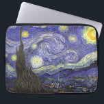 Funda Para Portátil Noche estrellada de Vincent van Gogh<br><div class="desc">Noche estrellada de Vincent van Gogh es una pintura de paisaje paisajístico vintage de arte fino post impresionista que presenta una vista de Saint Remy, Francia del asilo de van Gogh. El cielo nocturno está agitado con nubes con una luna creciente brillante y estrellas brillantes sobre el pintoresco pueblo. La...</div>