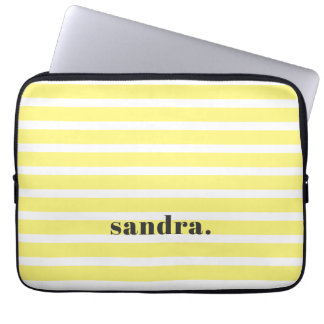 Funda Para Portátil Nombre personalizado en negrita rayas amarillo lim