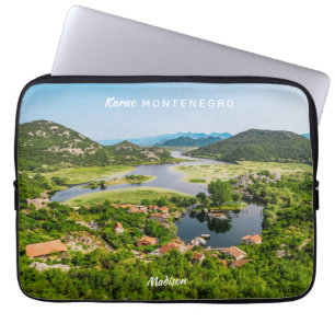Funda Para Portátil Nombre personalizado y Montenegro de texto