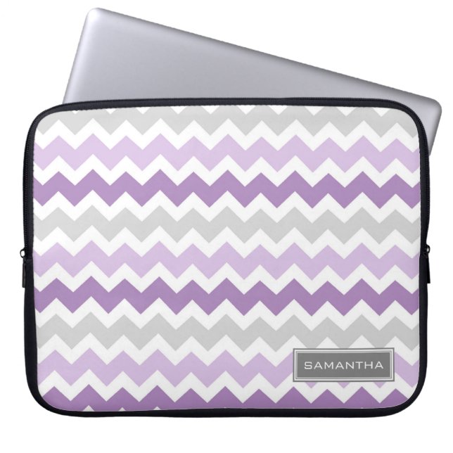 Funda Para Portátil Nombre púrpura del personalizado de Ombre Chevron (Frente)