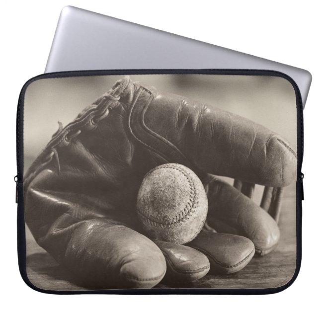 Funda Para Portátil Nostalgia del béisbol - Mitt y Béisbol (Frente)