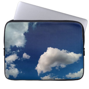 Funda Para Portátil Nubes flotantes