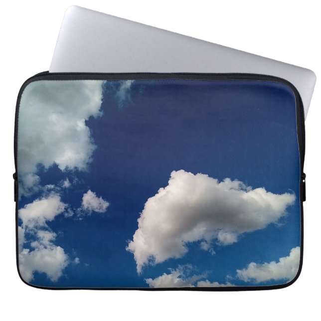 Funda Para Portátil Nubes flotantes (Frente)