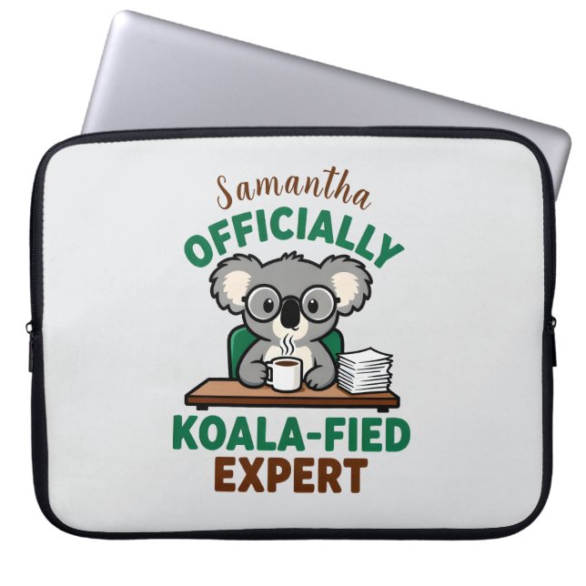 Funda Para Portátil Officially Koala-fied Expert Funny Coffee Pun (Frente)